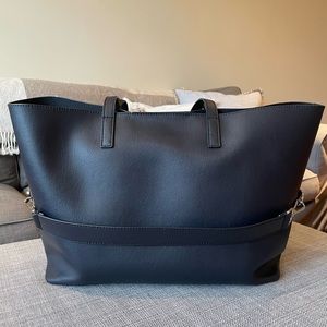 *Like new AWAY Latitude Tote